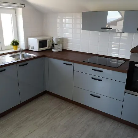 Vai Apartment *