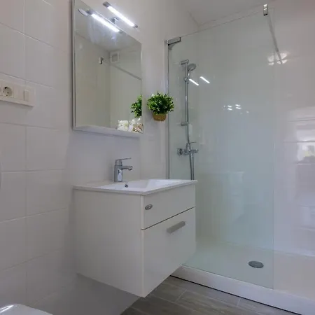 Vai Apartment