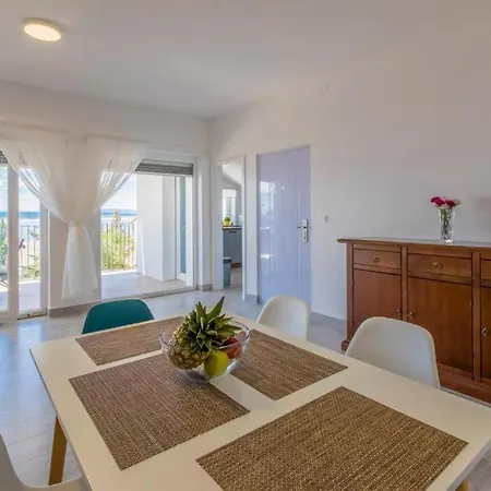 Apartment Vai Dramalj